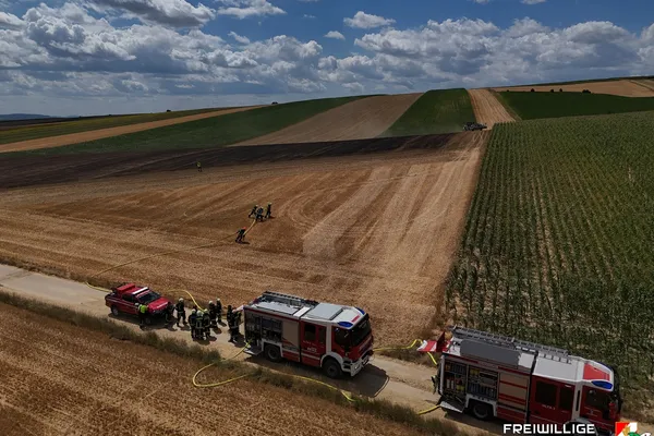 Unterstützung bei Feldbrand in Herzogbirbaum